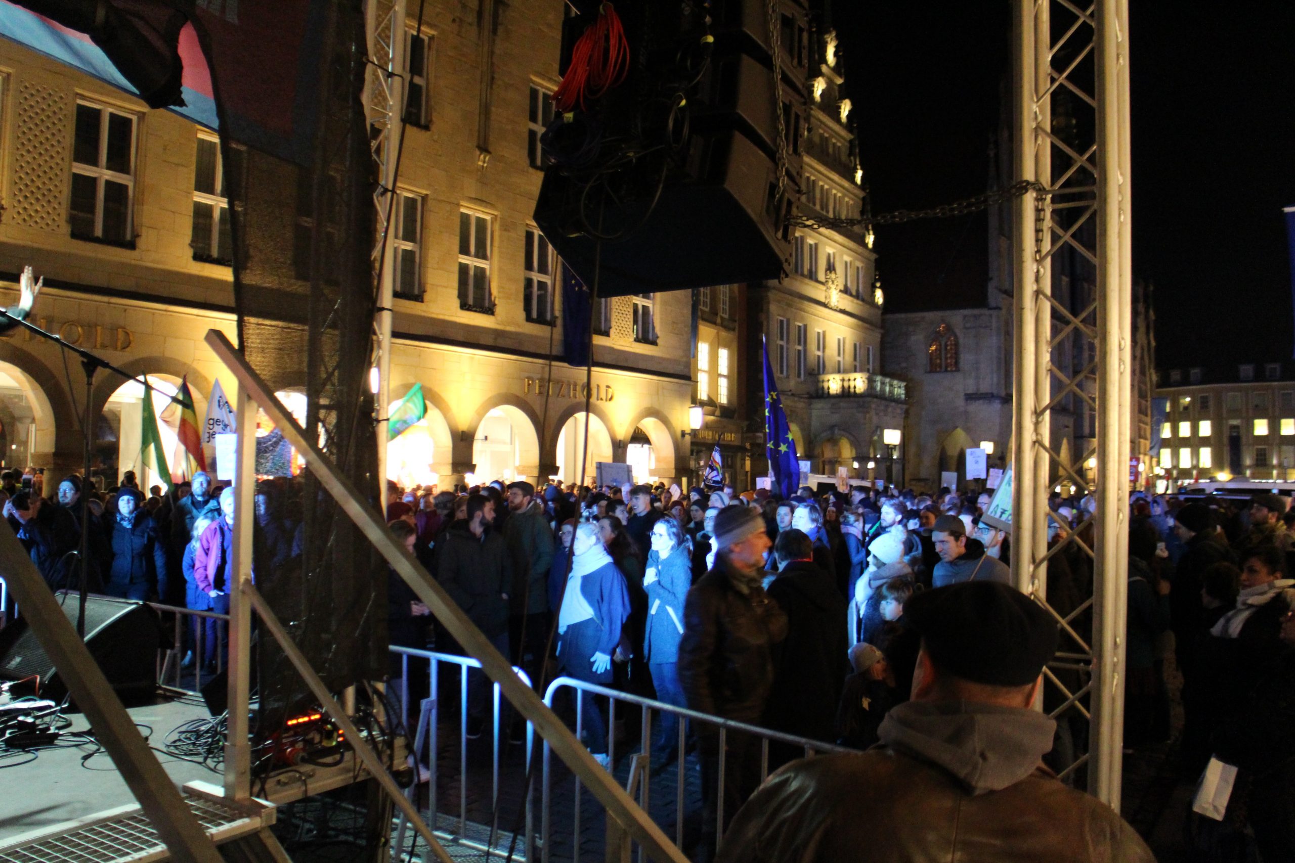 Die "Empty Veins" rocken den Prinzipalmarkt.
